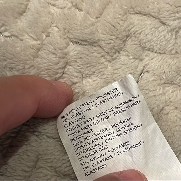 WOMEN'S PUMA ATHLETIC RUNNING PANTS - Picture 7 of 8